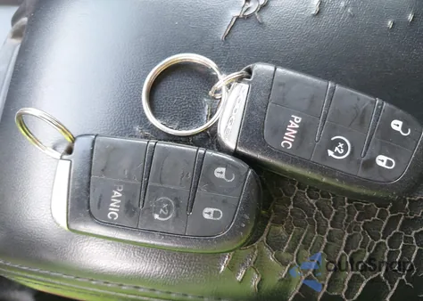 2012 Dodge Journey Sxt из США, поврежденный, VIN 3C4PDDBG6CT325313